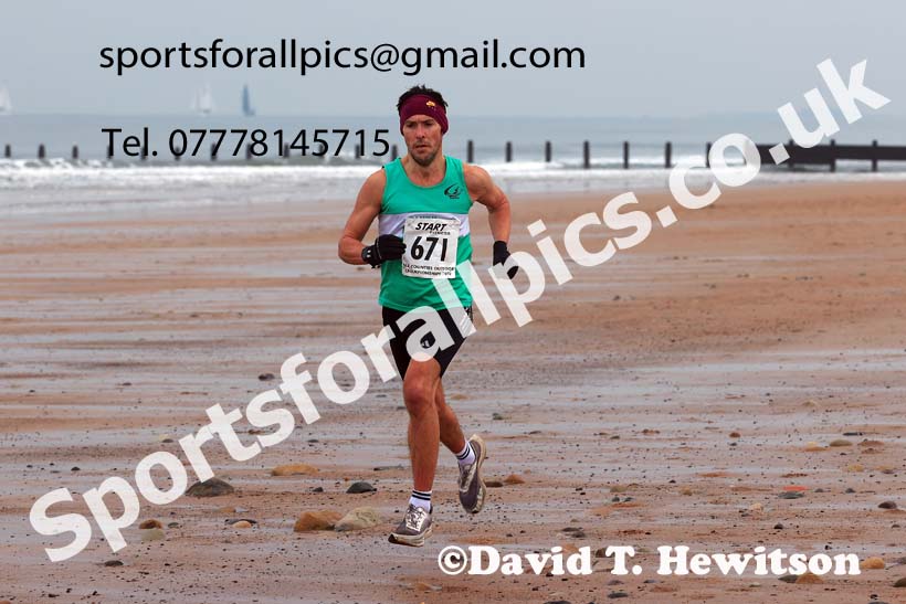 The 2023 Blyth Sands Race. Photo: David T. Hewitson/Sports for All Pics